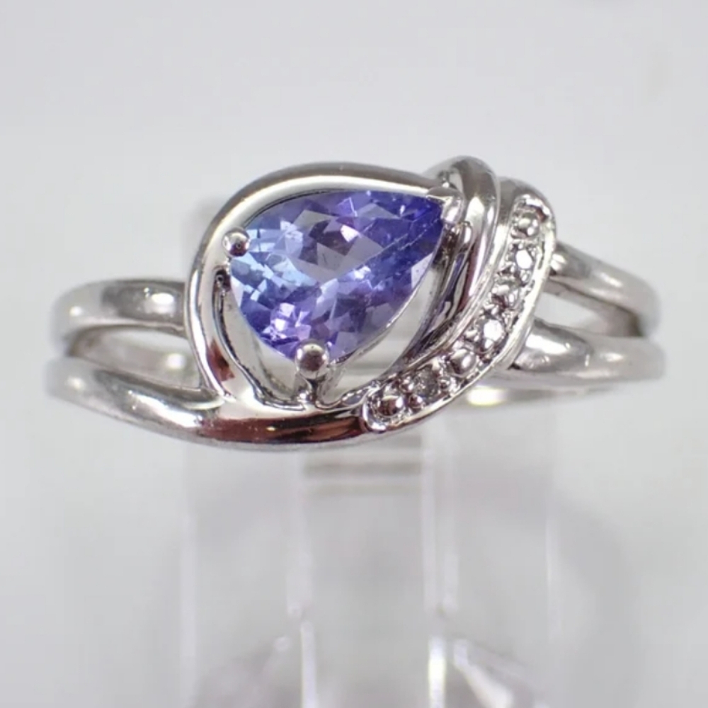 Sterling Silver Tanzanite Ring